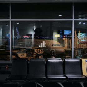 sleep-in-airport