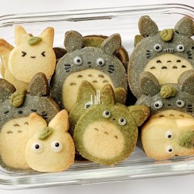 Making cookie: Ghibli style! Totoro!